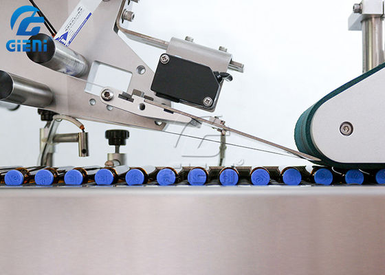 Horizontal 20ml Bottle Labeling Machine